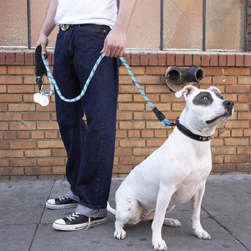 HeavyLuxeDog ™ Strong & Comfortable Dog Leash